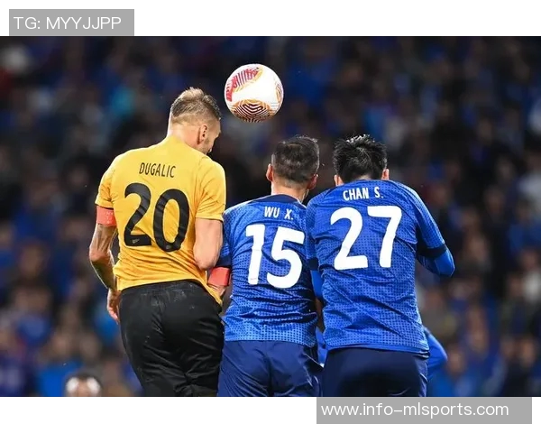 海港缺中锋与申花少边锋对比分析谁能在赛季中更具竞争力